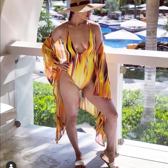 ☀️Jersey SwimSuit & Mesh Kimono Set - Picture 8 of 8